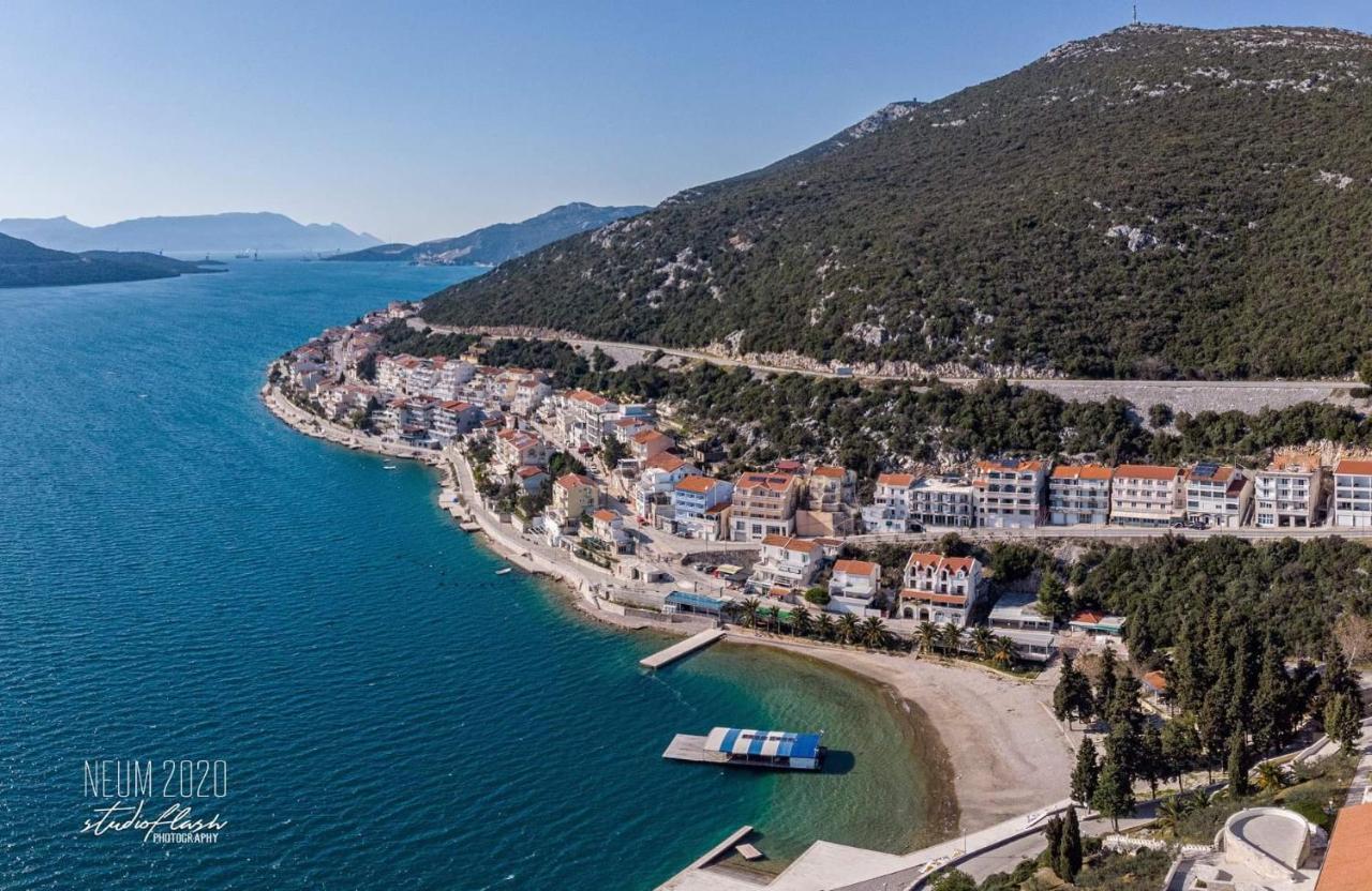 Holiday Home With 4 Studio Apartments Neum Bagian luar foto